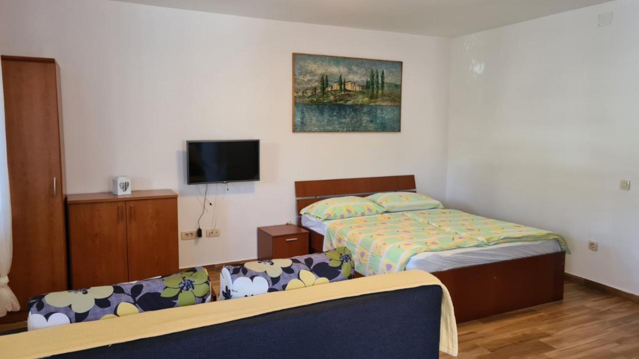 Apartments Ivanovski Rab Town Kültér fotó