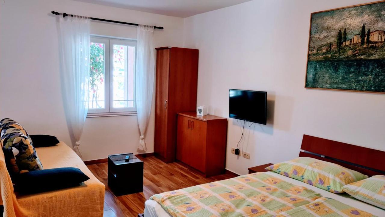 Apartments Ivanovski Rab Town Kültér fotó
